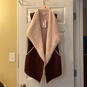 Lularoe burgundy & light pink Sherpa/imitation suede Marlow vest NWT